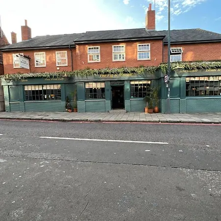 The Pig And Whistle-2